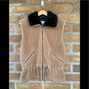 Nils Resort Collection Beige & Black Fleece Vest Cinch Waist Apres small